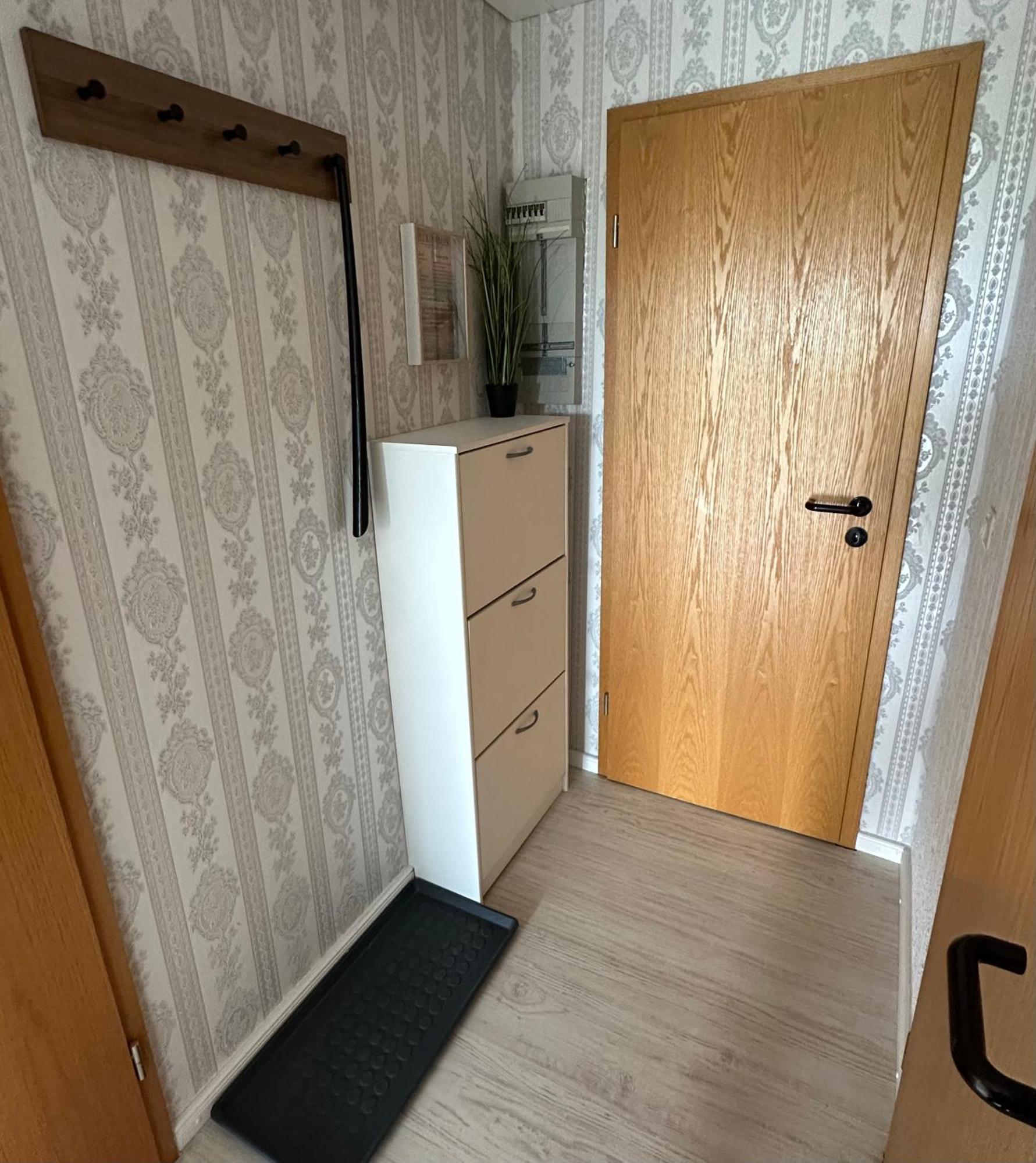Rosenhaus Esens - Wohnung Backbord Eksteriør billede